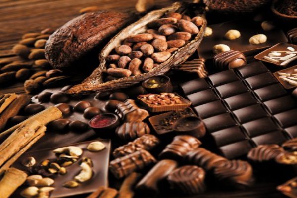 شکلات شیرین