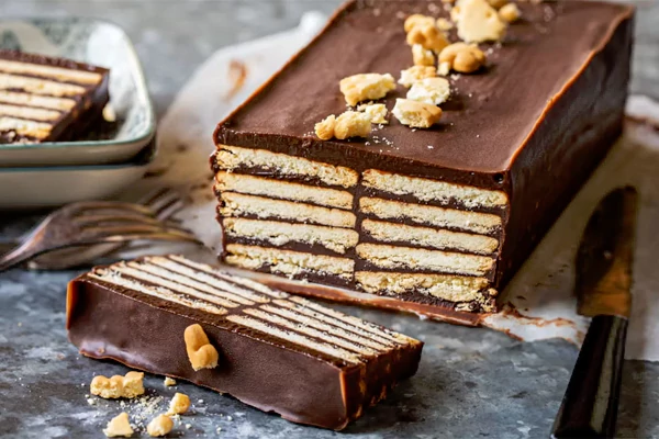 طرز تهیه دسر کاکائویی یخچالی