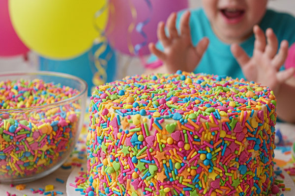 ترافل رنگی برای تزیین کیک